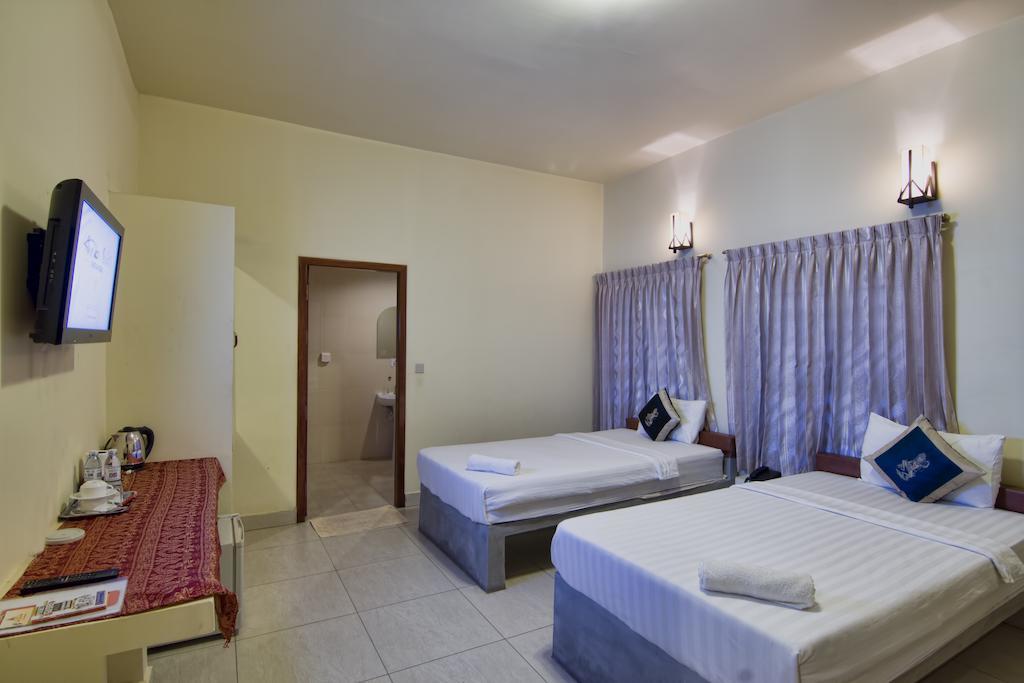 G Eleven Hotel Phnom Penh Dış mekan fotoğraf
